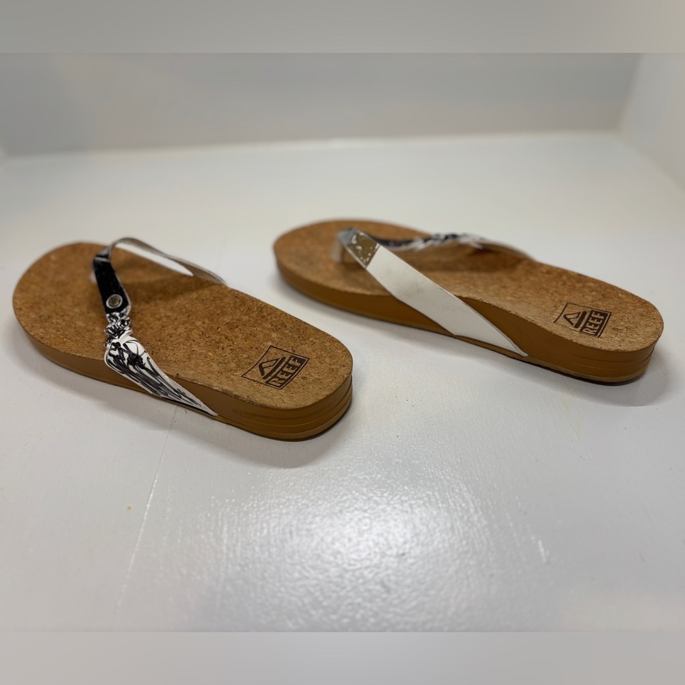 Reef Cushion Court Twist Flip Flops Women’s Size 6 Cork Footbed Black White - Picture 5 of 11